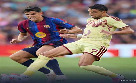 برشلونة يُتوّج بكأس جوان غامبر عقب فوزه على الأهلي المصري