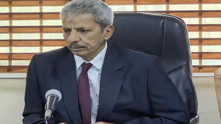 محافظ لحج يعزي بوفاة رئيس محكمة المسيمير الابتدائية