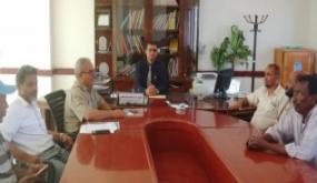 مدير عام مكتب الصحة بلحج يلتقي مدير مكتب صحة ردفان ومدير مستشفى الحبيلين ويبحث معهم مستوى الخدمات الصحية