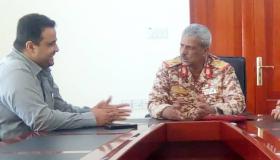 محافظ لحج يطلع على نشاط فرع البنك المركزي بالمحافظة